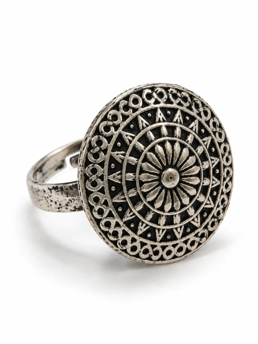 Mandala Engraved Ring — side view of the band